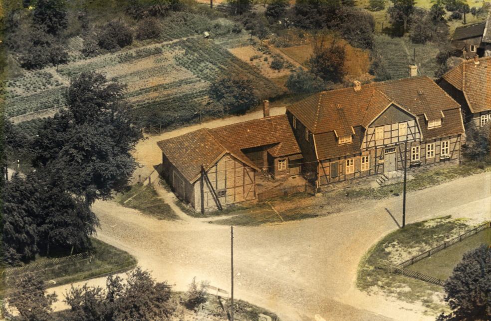 Meinkot Dorfplatz ca. 1954/1956